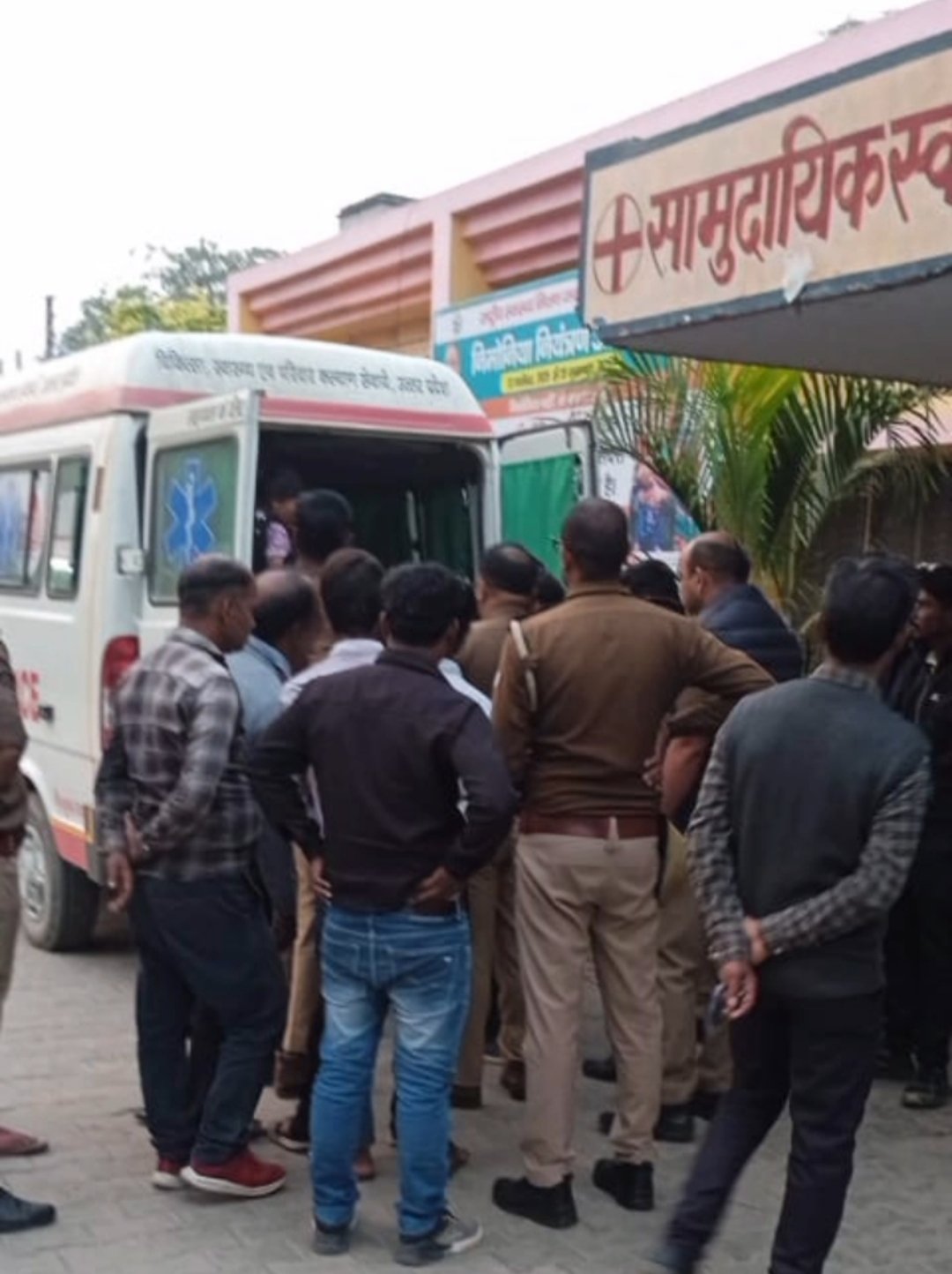 सड़क हादसा: कीर्तन कर लौट रहे व्यक्ति की डीसीएम की चपेट मे आने से मौत