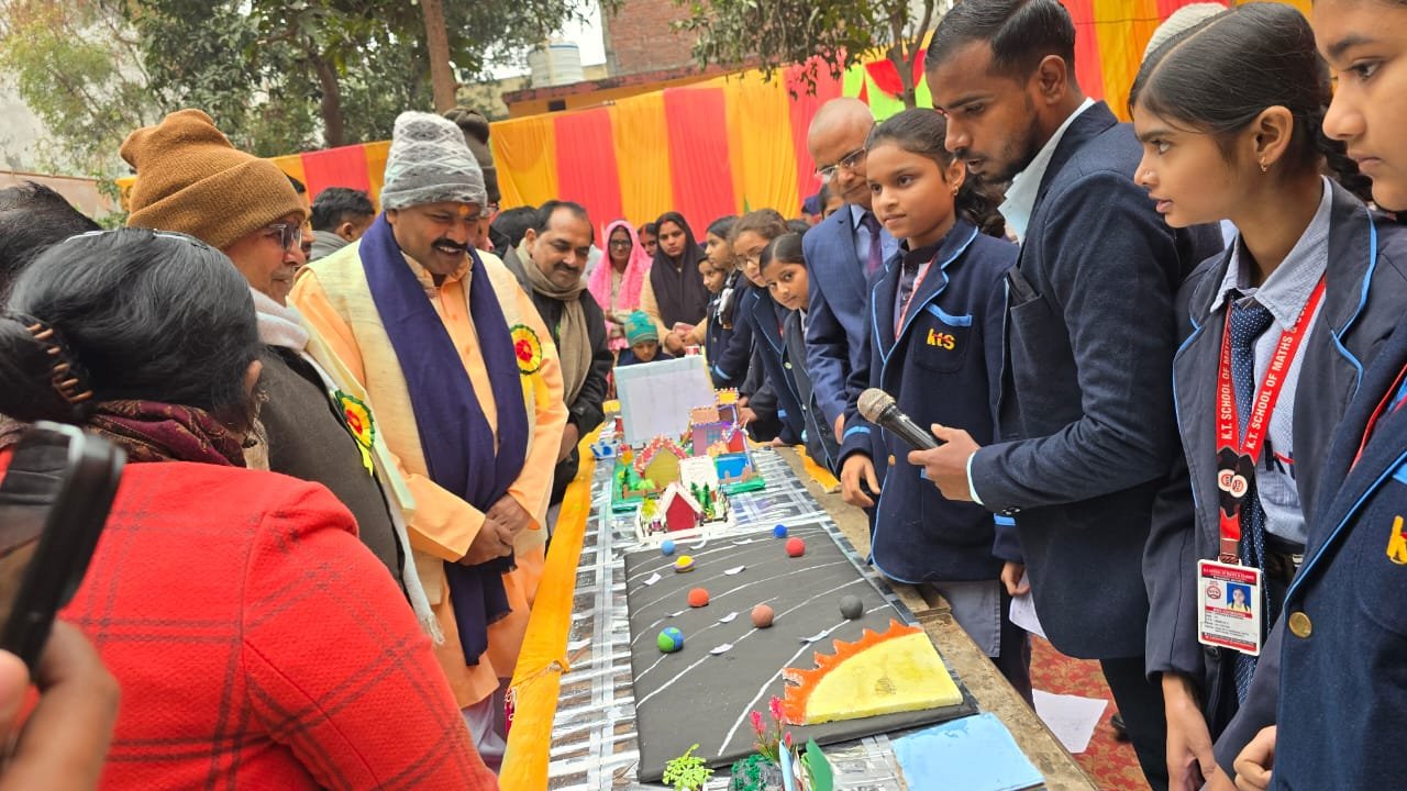 के.टी. स्कूल ऑफ मैथ एंड साइंस में विज्ञान प्रदर्शनी का भव्य आयोजन, बाल वैज्ञानिकों ने दिखाई प्रतिभा