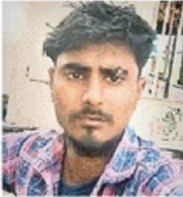 घर में फंदे से झूलता मिला युवक, आत्महत्या से इलाके में सनसनी, दो मासूमों के सिर से उठा पिता का साया