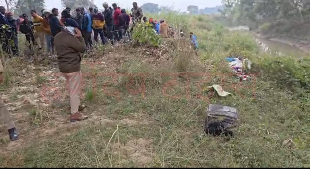 परसा मलिक क्षेत्र में संदिग्ध बैग मिलने से मचा हड़कंप, जांच में जुटी पुलिस