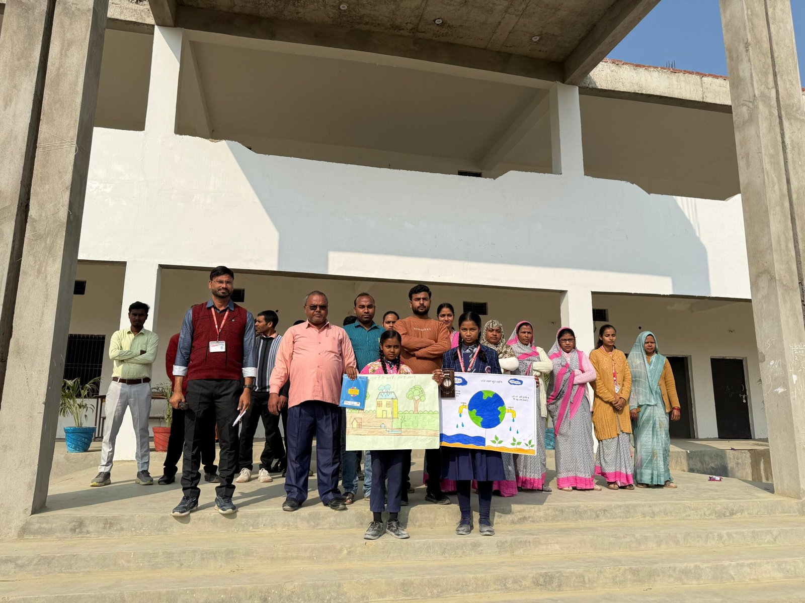 इंपीरियल इंटरमीडिएट कॉलेज में चित्रकला प्रतियोगिता संपन्न, विद्यार्थियों को किया गया सम्मानित