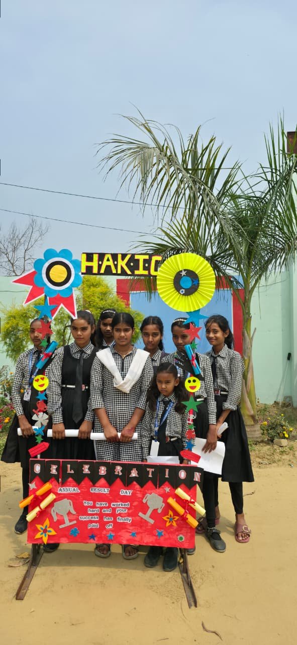 हाजी अजहर खान इंटर कॉलेज में पीटीएम का सफल आयोजन, 85% अभिभावकों की सहभागिता