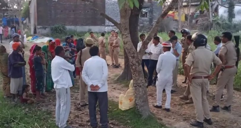 रास्ते को लेकर तरकुलवा तिवारी में बढ़ा विवाद, एसडीएम ने संभाली कमान