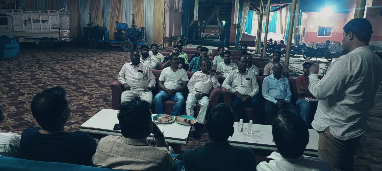 परतावल में व्यापार मंडल की मासिक बैठक संपन्न, संगठन मजबूती पर जोर