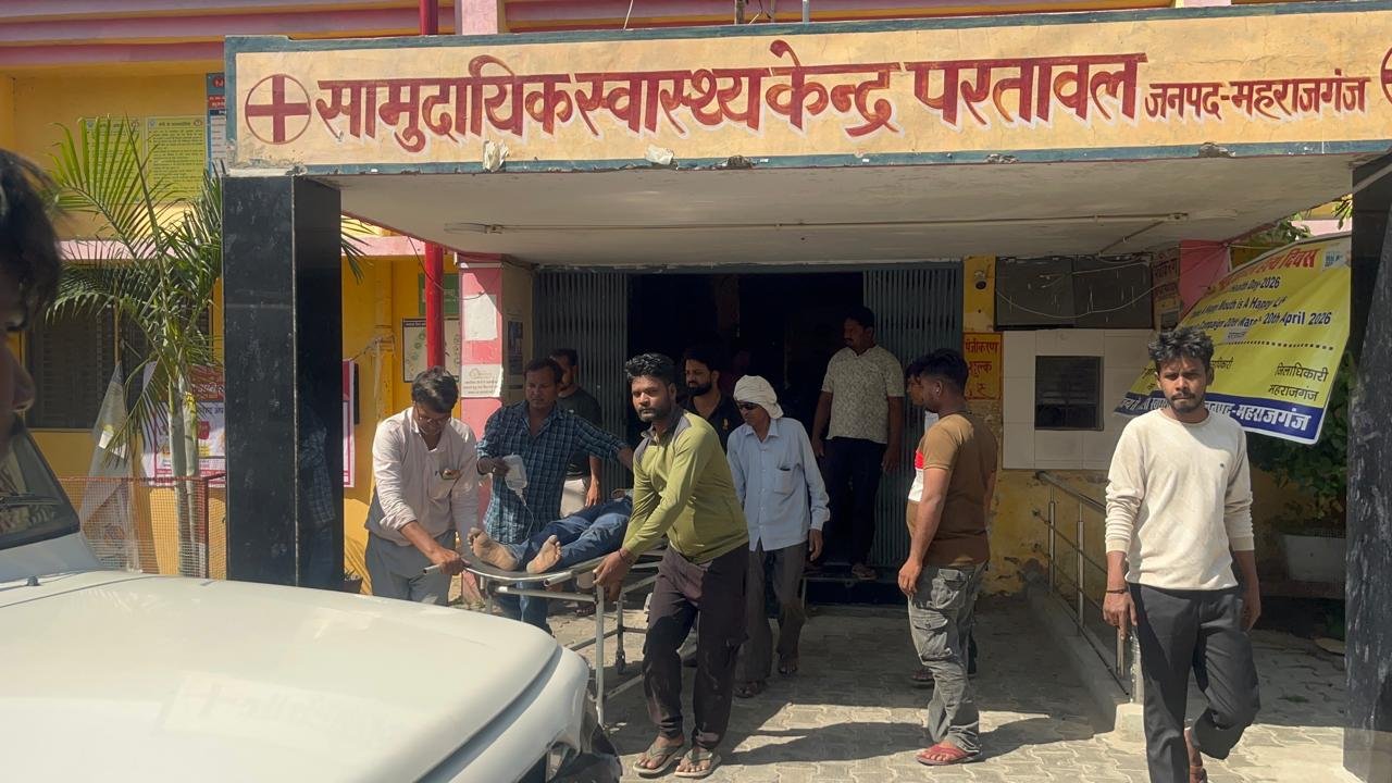 चौपरिया में तेज रफ्तार का कहर: बोलेरो-बाइक भिड़ंत में युवक की हालत नाजुक, गोरखपुर रेफर