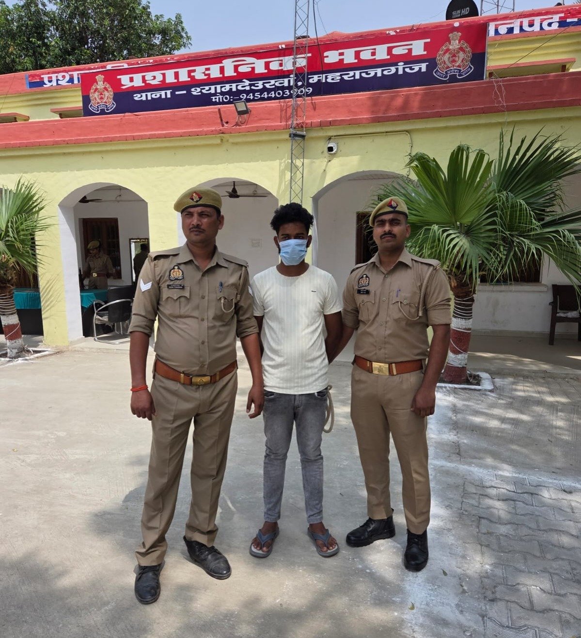 दुष्कर्म व पॉक्सो एक्ट के वांछित अभियुक्त को श्यामदेउरवा पुलिस ने किया गिरफ्तार