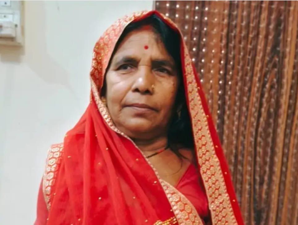 ई-रिक्शा में उतरे करंट ने ली महिला की जान, गांव में मातम