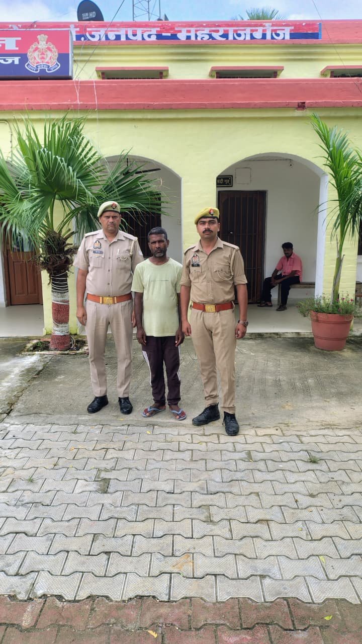 श्यामदेउरवा पुलिस ने कराया जिला बदर आदेश का अनुपालन, छह माह के लिए जनपद से बाहर भेजा गया आरोपी