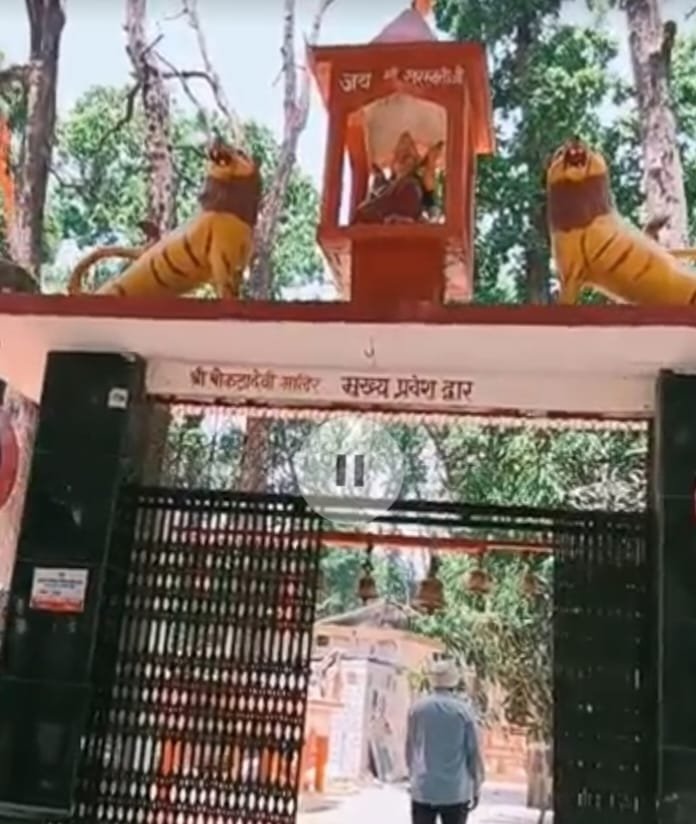 93 साल बाद भी अधूरी आस्था की राह: नाव के सहारे मां समय मंदिर पहुंचने को मजबूर श्रद्धालु