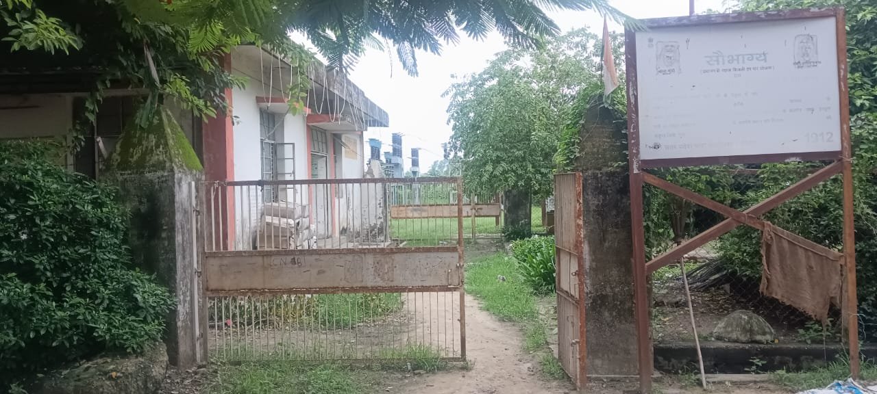 नदुआ में बार-बार विद्युत फाल्ट से उपभोक्ता बेहाल, ग्रामीणों ने नए ट्रांसफार्मर लगाने की उठाई मांग