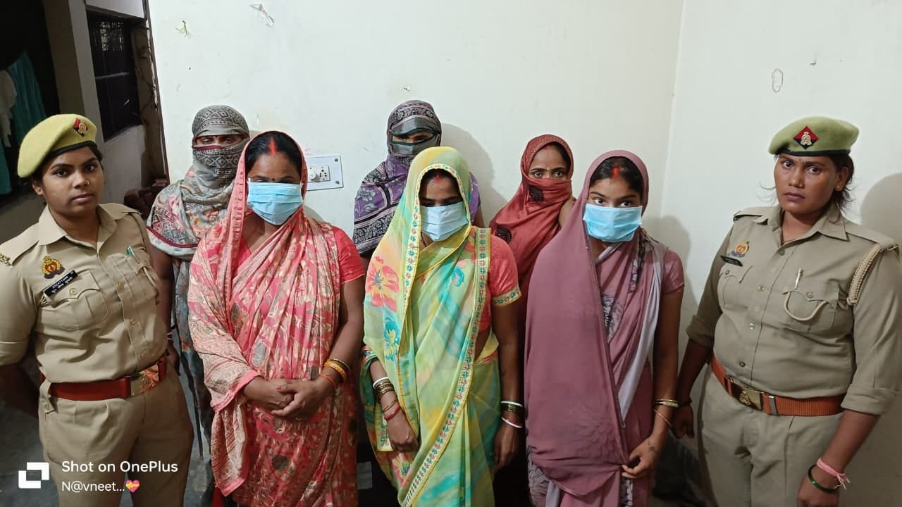 गोपालापुर मंदिर में चेन उड़ाने वाले गिरोह का पर्दाफाश, छह महिलाएं गिरफ्तार