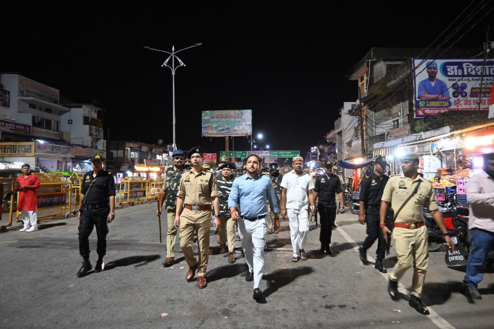 बारावफात व रक्षा बंधन को लेकर परतावल बाजार में फ्लैग मार्च