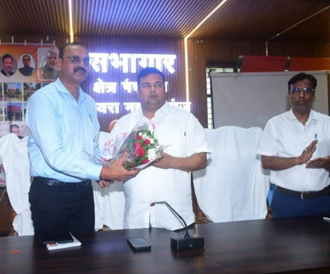 वीबीजी राम जी योजना के तहत पनियरा में हुआ पंच सम्मेलन